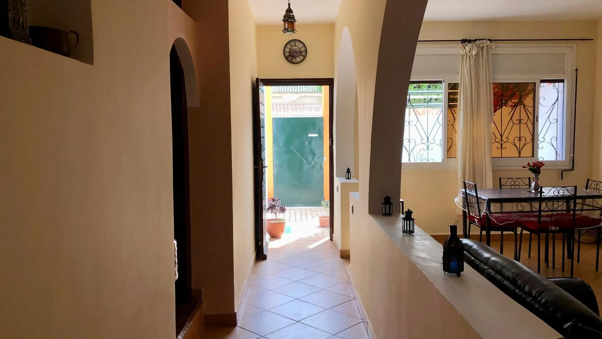 Luxury Villa Riad Style - Wifi & Parking Agadir 0*,  Maroc